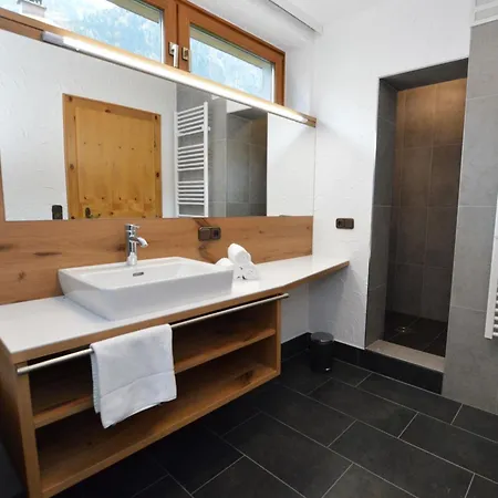 Familienchalet Kitzblick * Капрун