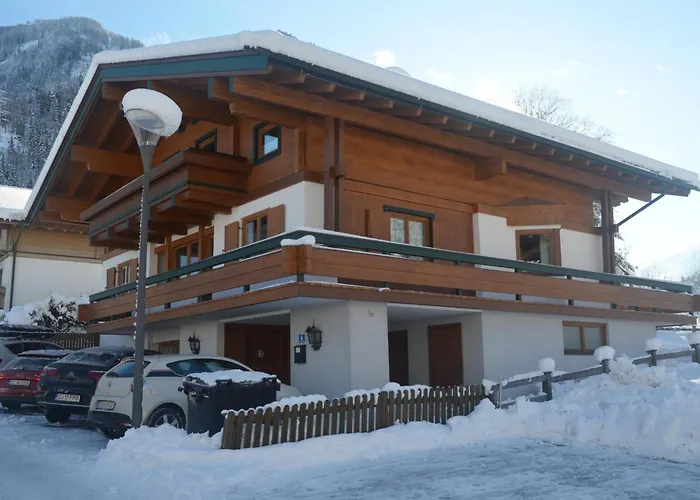 Familienchalet Kitzblick 펜션 *